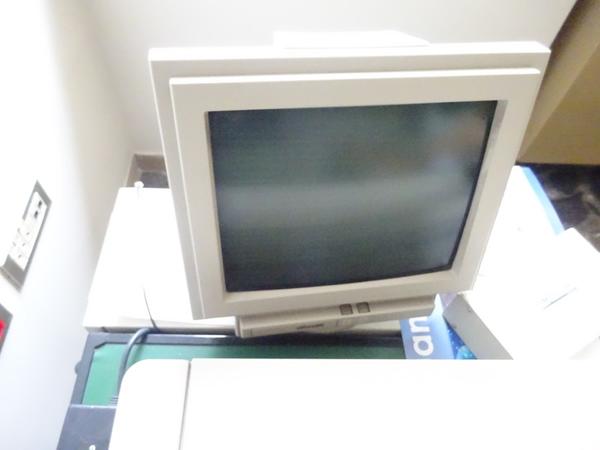 55#14940 Arredamento e attrezzatura da ufficio in vendita - foto 13