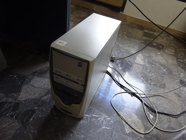 55#14940 Arredamento e attrezzatura da ufficio in vendita - foto 26