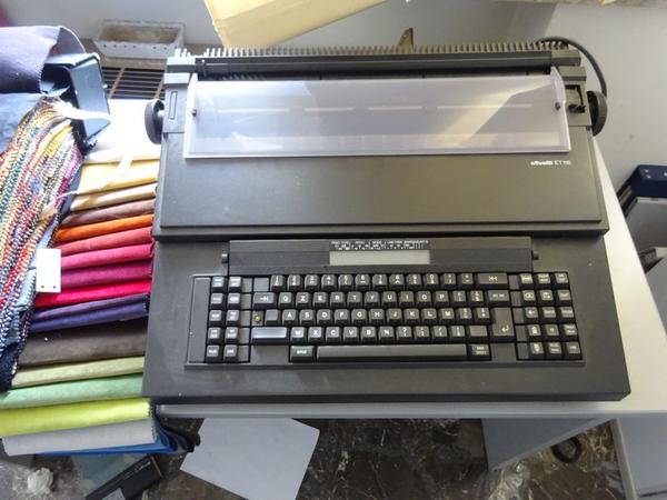 55#14940 Arredamento e attrezzatura da ufficio in vendita - foto 42