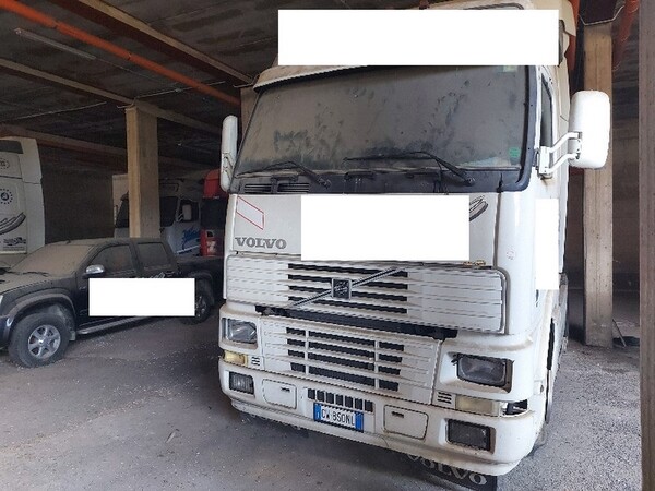 2#1531 Trattore stradale Volvo in vendita - foto 2