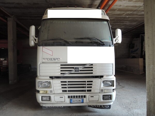 2#1531 Trattore stradale Volvo in vendita - foto 6