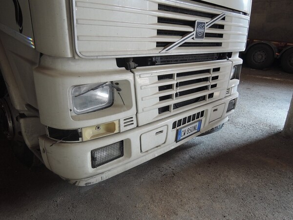 2#1531 Trattore stradale Volvo in vendita - foto 7