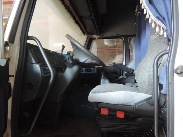2#1531 Trattore stradale Volvo in vendita - foto 17
