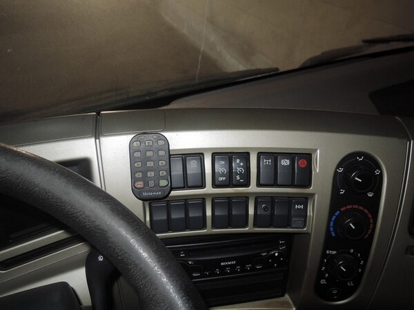 3#1531 Trattore stradale Renault in vendita - foto 18