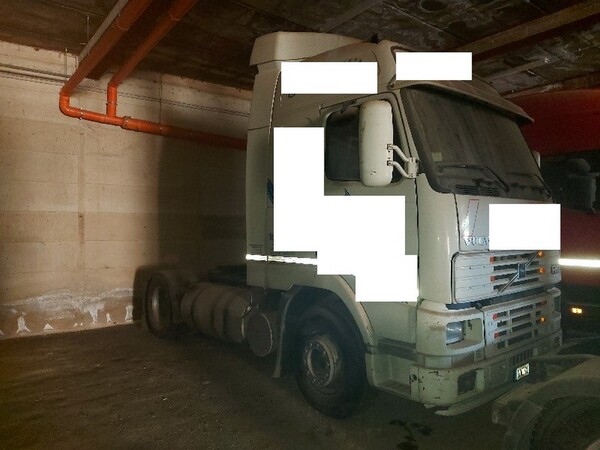 4#1531 Trattore stradale Volvo in vendita - foto 3