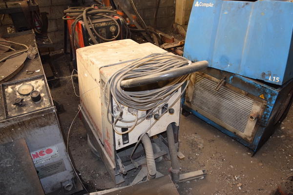 12#1556 Impianto per saldatura TWR e varie in vendita - foto 3