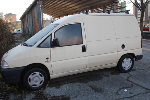 Autocarri in vendita