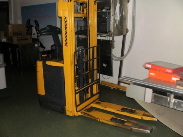 10#1618 Carrello elevatore Jungheinrich in vendita - foto 1