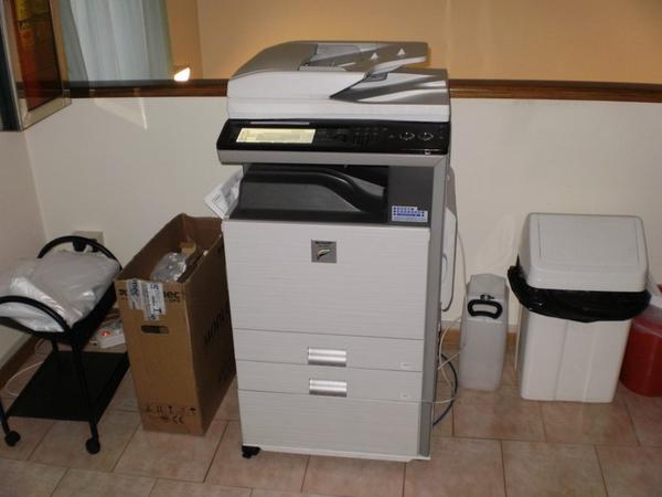 5#1618 Arredi e attrezzature ufficio in vendita - foto 9