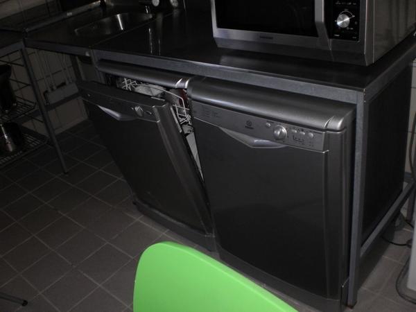 5#1618 Arredi e attrezzature ufficio in vendita - foto 39