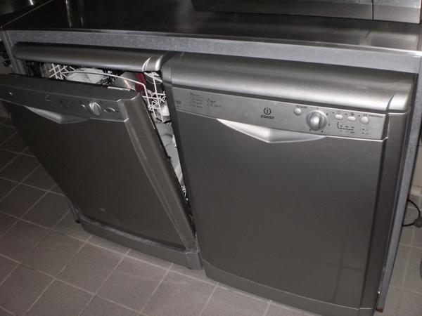 5#1618 Arredi e attrezzature ufficio in vendita - foto 40