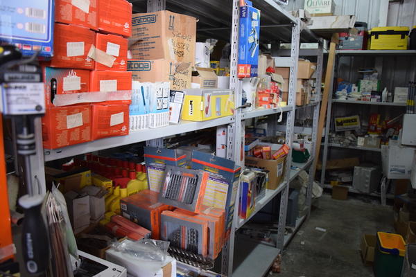 3#1623 Materiale vario per ferramenta in vendita - foto 11
