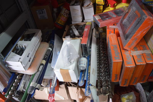 3#1623 Materiale vario per ferramenta in vendita - foto 33
