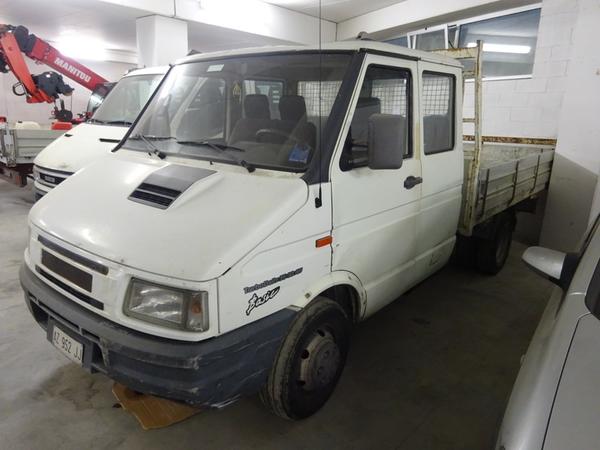 3#1632 Autocarro Iveco Turbo Daily 35 10 in vendita - foto 1