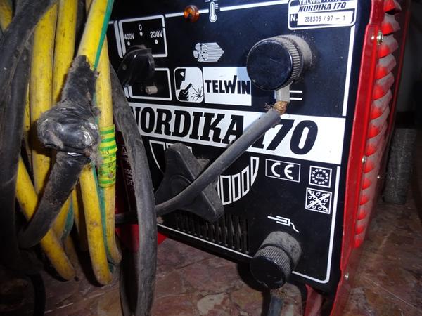 16#16720 Attrezzature da Officina in vendita - foto 74