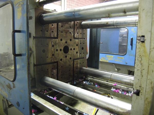 2#1748 Pressa ad iniezione Bmb in vendita - foto 6