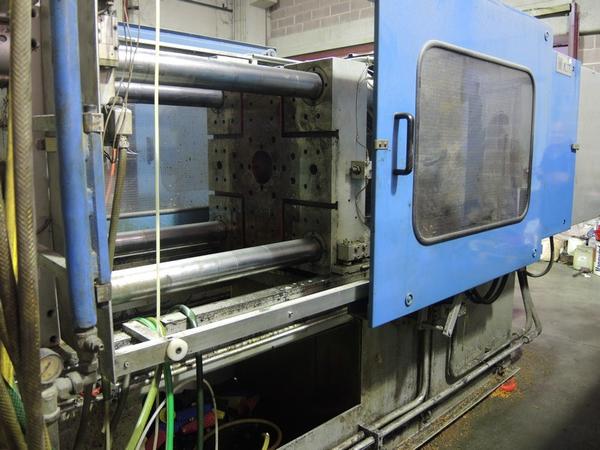 3#1748 Pressa ad iniezione Bmb in vendita - foto 8