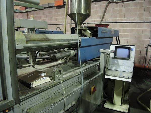 4#1748 Pressa ad iniezione Bmb in vendita - foto 7