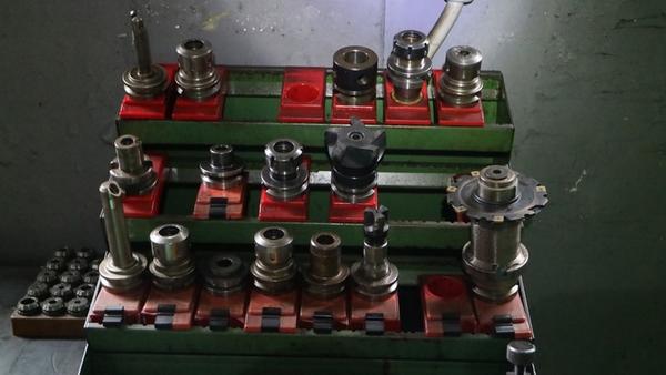 20#1830 Attrezzature di lavoro d'officina in vendita - foto 1