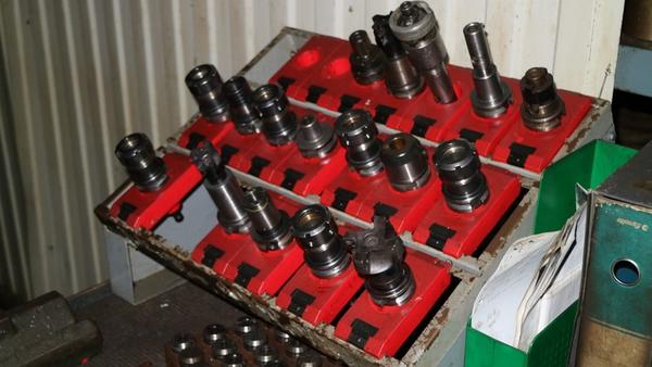 20#1830 Attrezzature di lavoro d'officina in vendita - foto 15