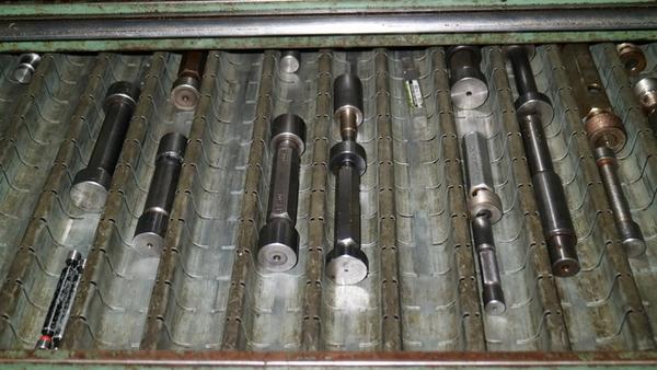 20#1830 Attrezzature di lavoro d'officina in vendita - foto 23