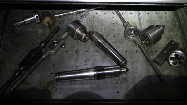 20#1830 Attrezzature di lavoro d'officina in vendita - foto 24