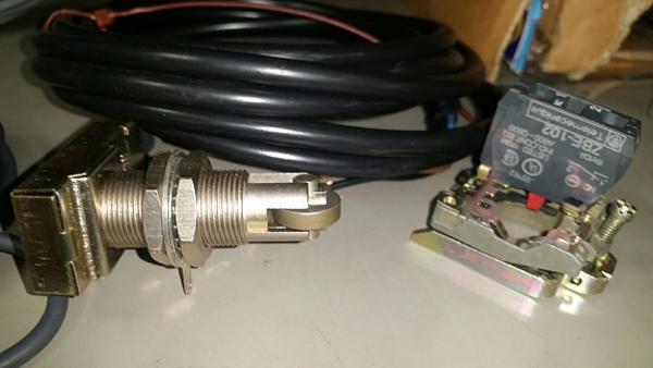 42#1832 Valvole sensori e pistoni in vendita - foto 7