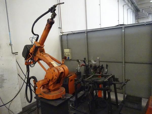 29#1838 Impianto robotizzato di saldatura Abb in vendita - foto 1