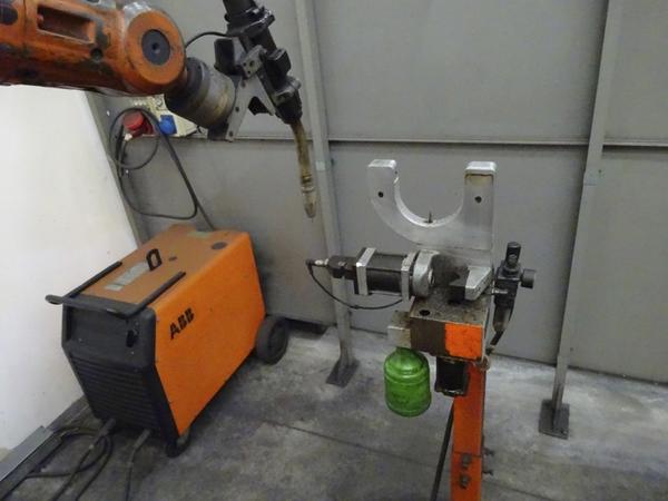 31#1838 Impianto robotizzato di saldatura Abb in vendita - foto 12