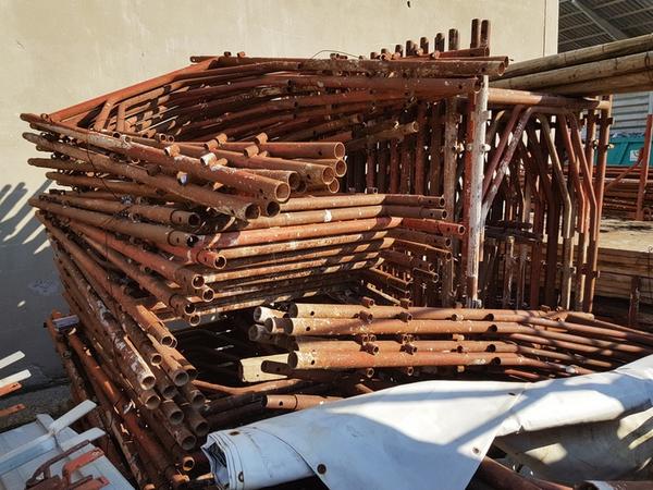 200#1846 Pedane e telai per ponteggio in vendita - foto 8