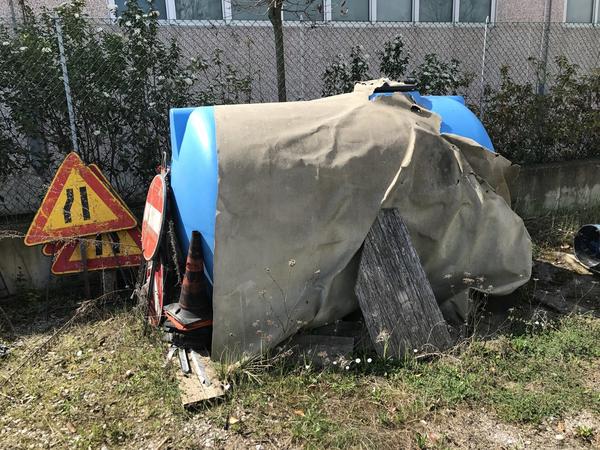 99#18710 Materiale edile in vendita - foto 47