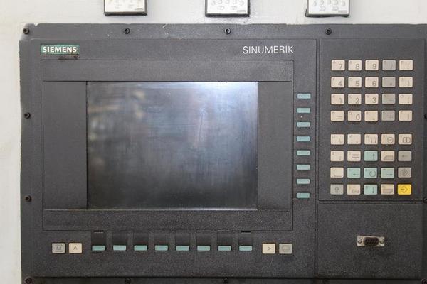 12#1882 Dentatrice CNC a creatore Liebherr L 200 in vendita - foto 7