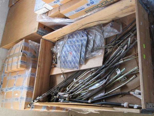 17#1885 Tubi Freno Corde Freno a Mano e Tubi Frizione in vendita - foto 2