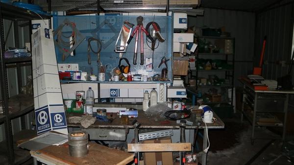 3#1897 Attrezzature ufficio e officina in vendita - foto 46
