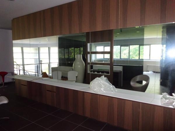 27#1909 Arredo parruccheria in vendita - foto 1