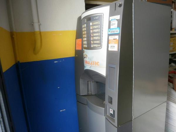 Ft Wayne - Circa Agosto 2017: Distributori Automatici Di PepsiCo E Di Pepsi Che Attendono Riparazione Vi 97715639 - Foto 14