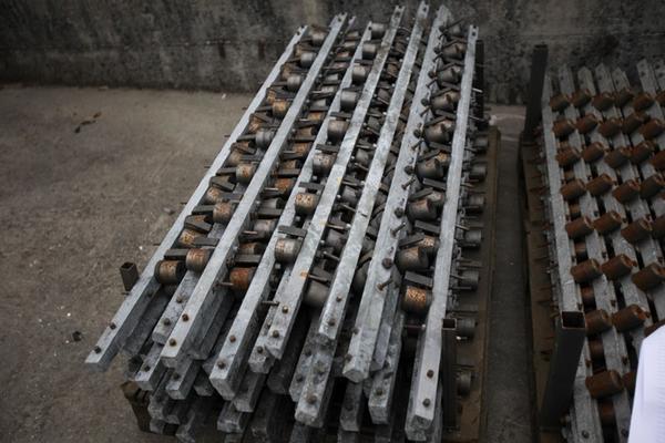 1#1918 Aste per robot utili alla produzione di maniglie e rubinetti in vendita - foto 3