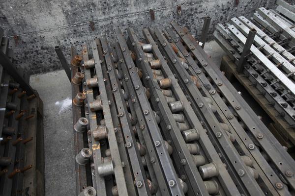 1#1918 Aste per robot utili alla produzione di maniglie e rubinetti in vendita - foto 8