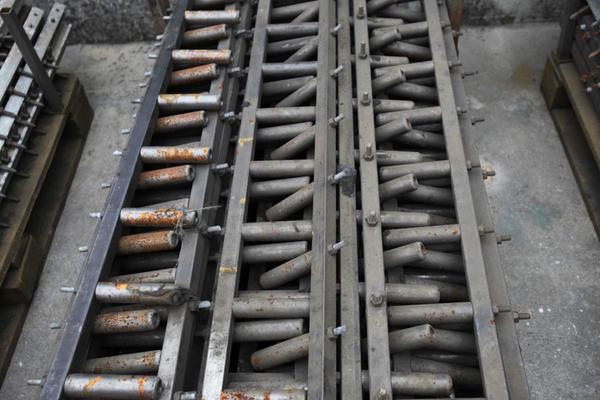 1#1918 Aste per robot utili alla produzione di maniglie e rubinetti in vendita - foto 26