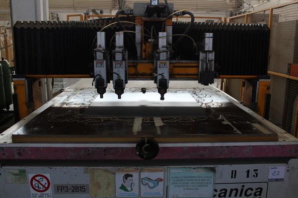 22#1944 Centro di lavoro CNC a 3 assi Belotti FP3-2815 in vendita - foto 5