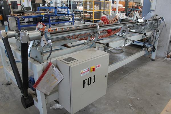 79#1944 Macchina assemblaggio coperture termoisolanti in vendita - foto 1