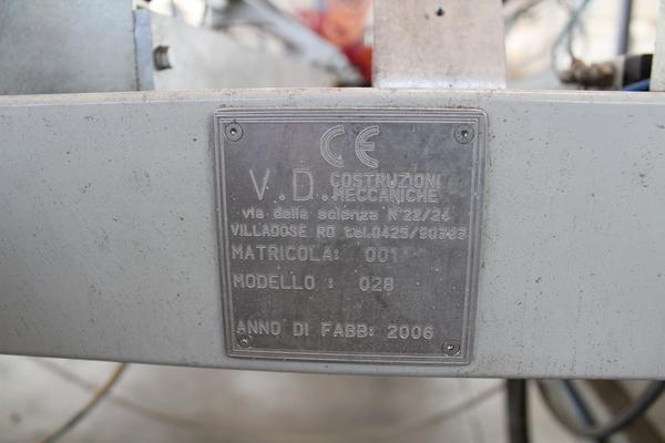79#1944 Macchina assemblaggio coperture termoisolanti in vendita - foto 2