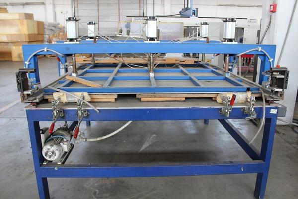 80#1944 Macchina assembla profili alluminio in vendita - foto 4