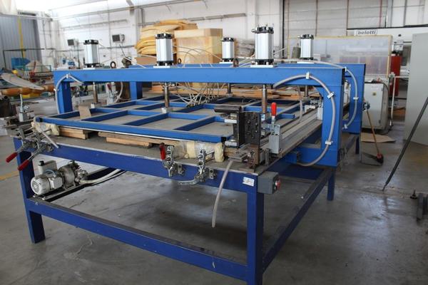 80#1944 Macchina assembla profili alluminio in vendita - foto 5