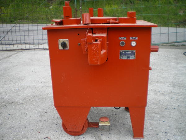 30#1948 Piegaferri Tecmor in vendita - foto 1