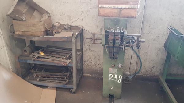 74#1952 Attrezzatura officina in vendita - foto 98