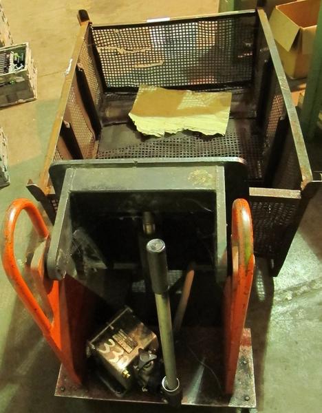 74#1952 Attrezzatura officina in vendita - foto 135