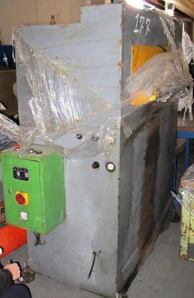 177#19521 Calandra in vendita - foto 1