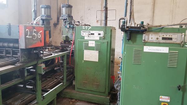 256#19521 Impianto assiemaggio rifilatura CTM in vendita - foto 2