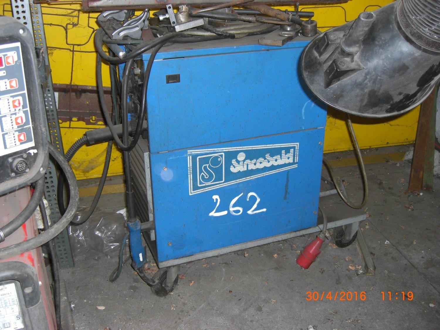 Lot Sincosald continuous wire welding machine